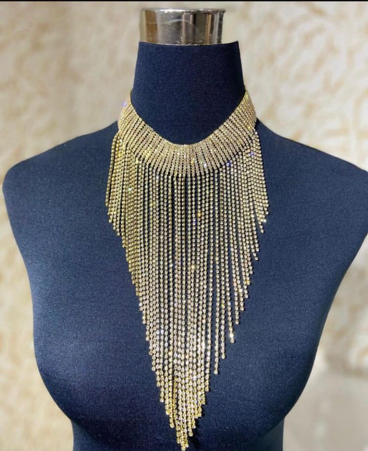 CLAVICLE NECKLACE (Gold)