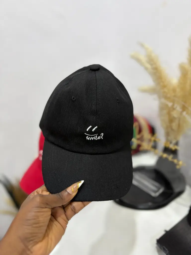 SMILE BASEBALL CAP