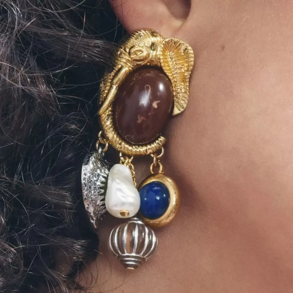ANTIQUE EARRINGS 