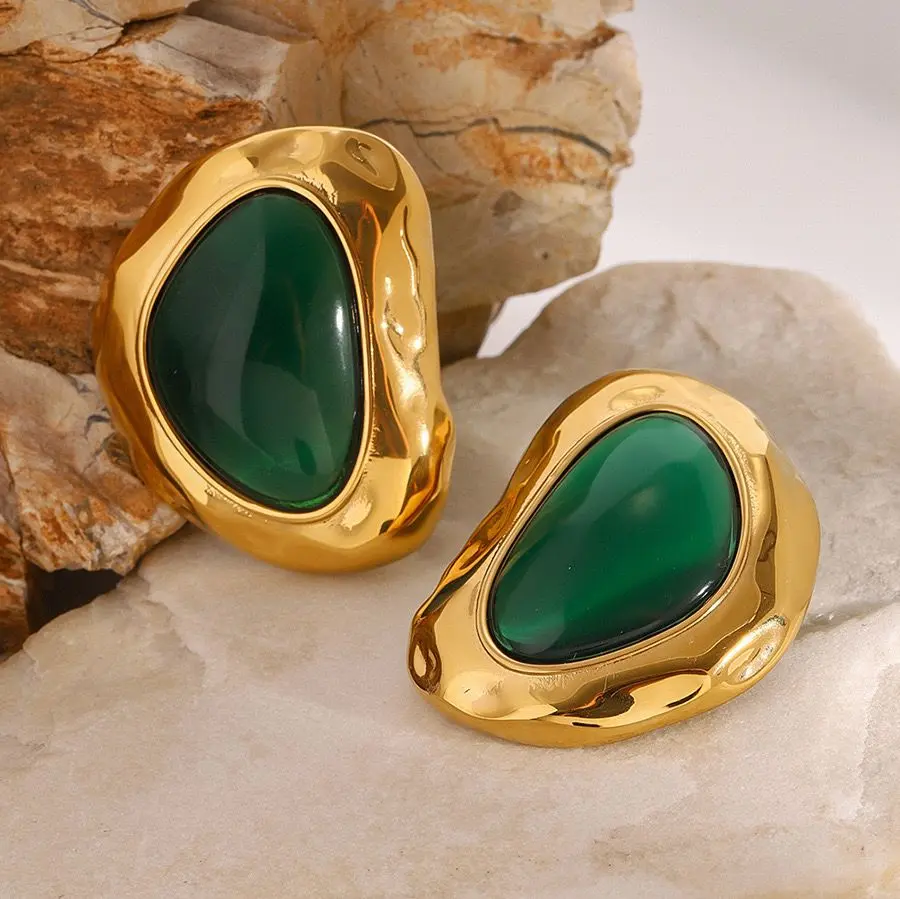 RESIN RETRO EARRINGS 