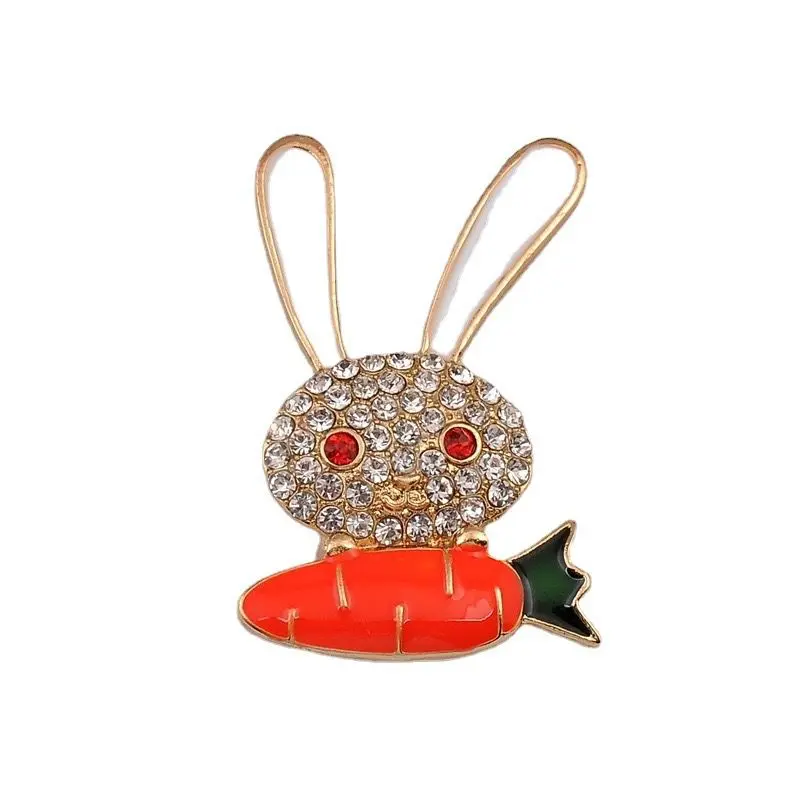 BEAR BROOCH 