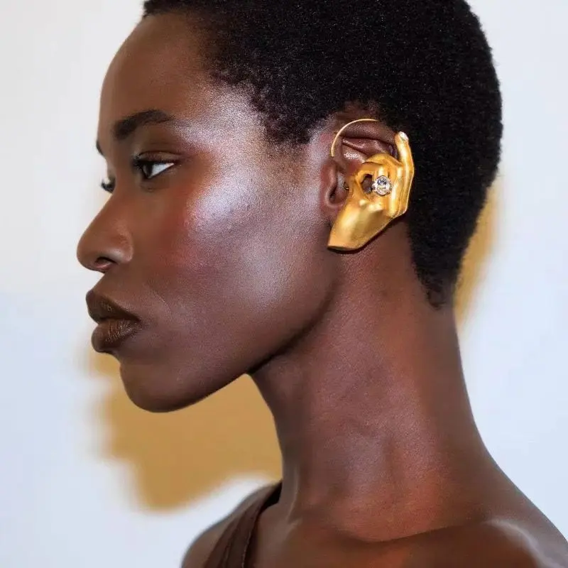 RETRO EAR CUFF  (Gold)