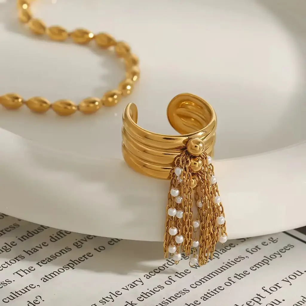TASSEL RING 