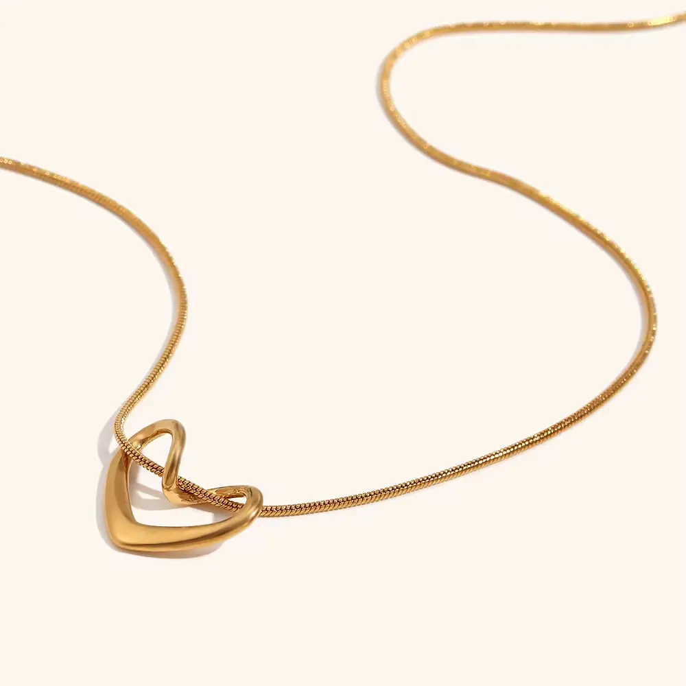 LOVE NECKLACE 