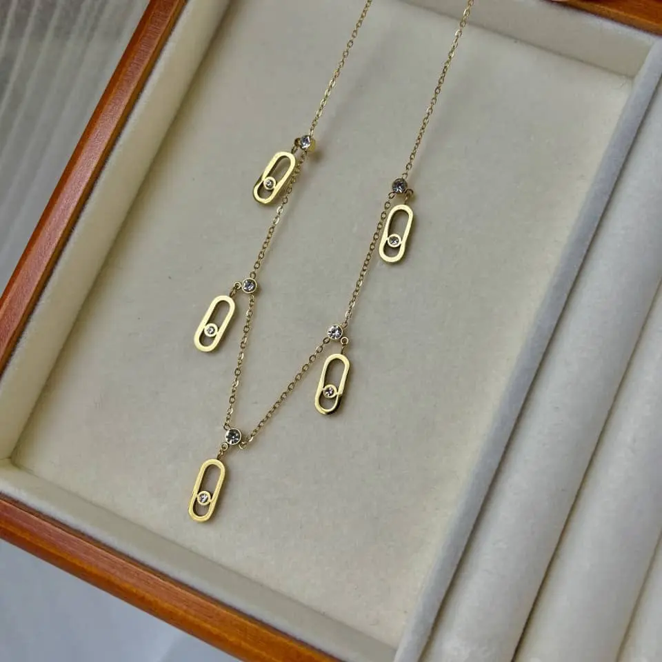 FERZ NECKLACE 