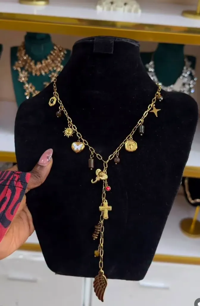 CHARM NECKLACE 
