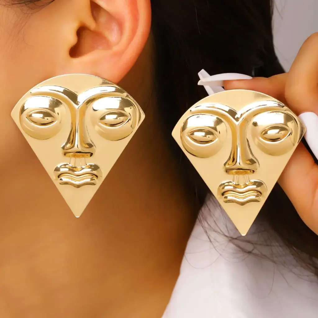 SPADE EARRINGS  (Gold)
