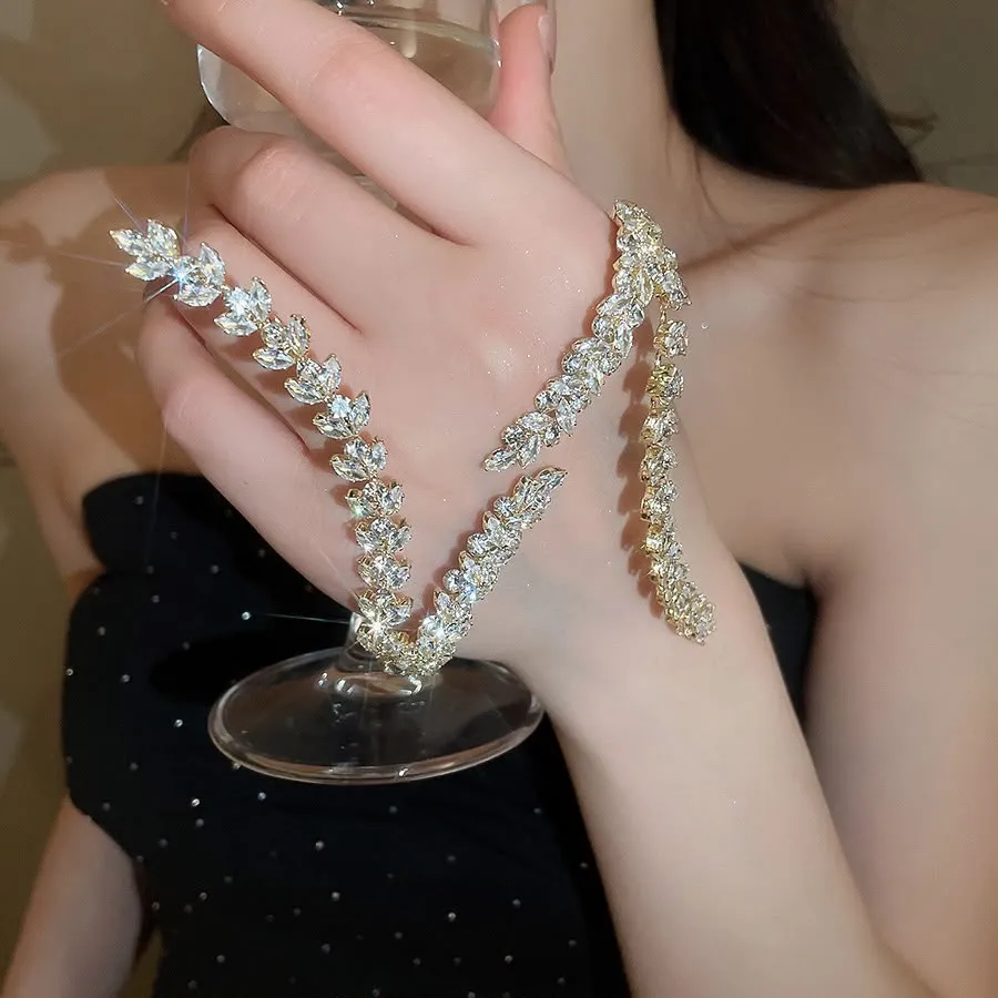LINKED BRACELET