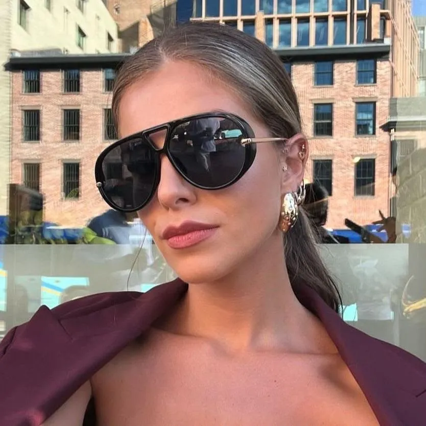 CRIMSON SUNGLASSES