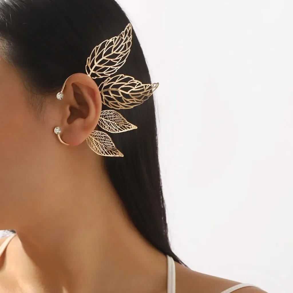 BUTTERFLY EARCUFF