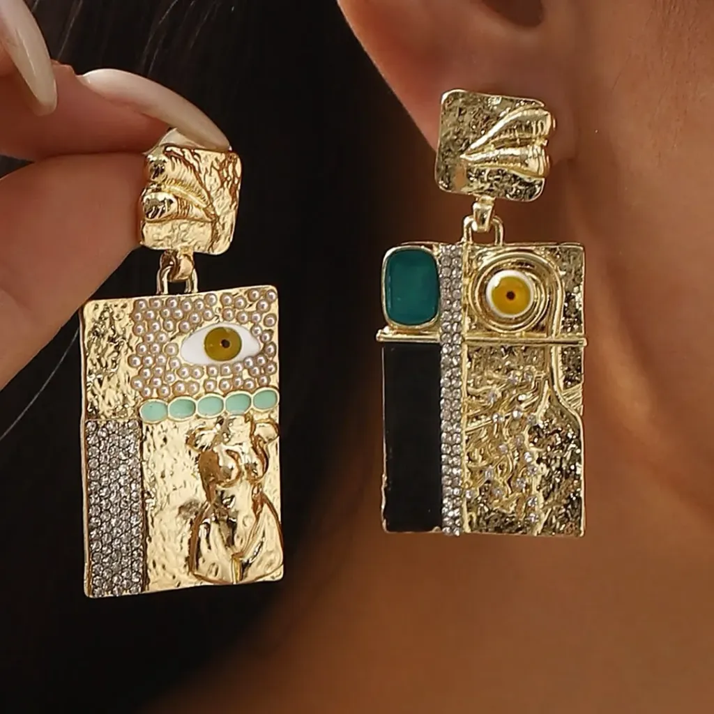 RALLY EARRINGS