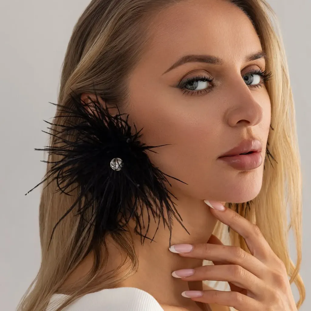 FUR EARRINGS (Black)
