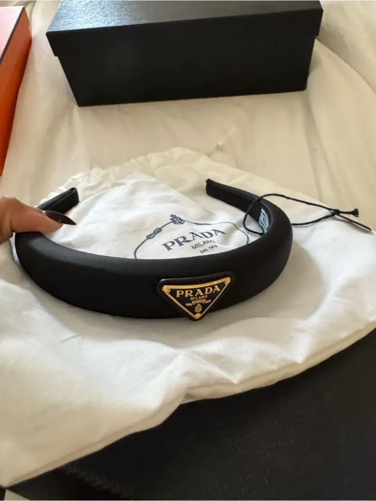 PRADA HEADBAND (Black)