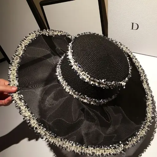 SPRING HAT 