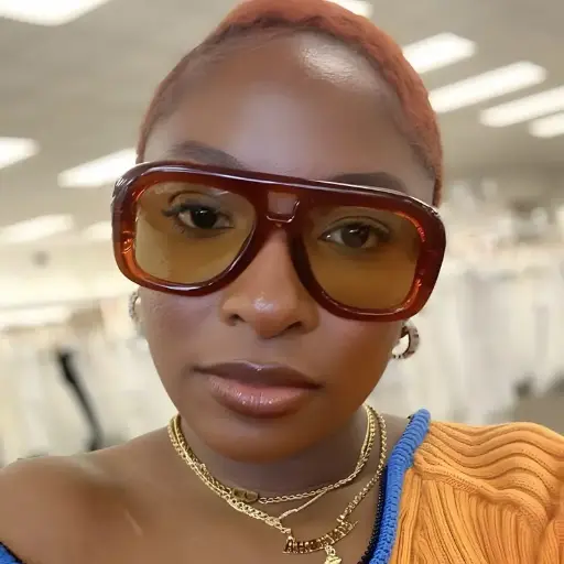 OVERSIZED SUNGLASSES  