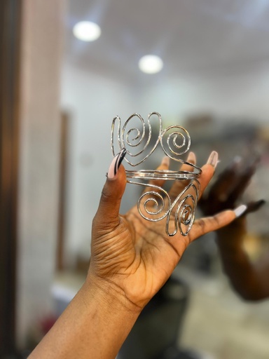 SPIRAL ARMLET