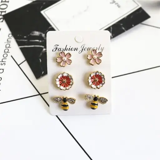 STUD EARRINGS SET