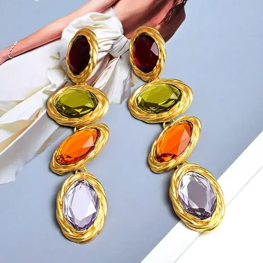 DROP SHAPE EARRINGS 