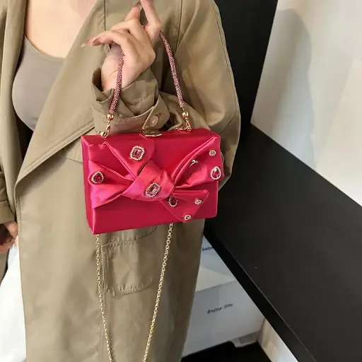 BOW PURSE 